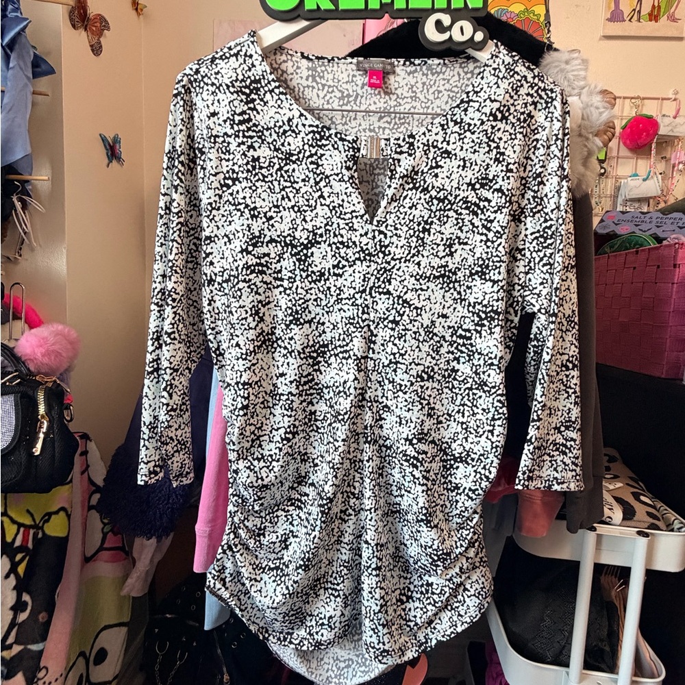 Vince Camuto Abstract Blouse